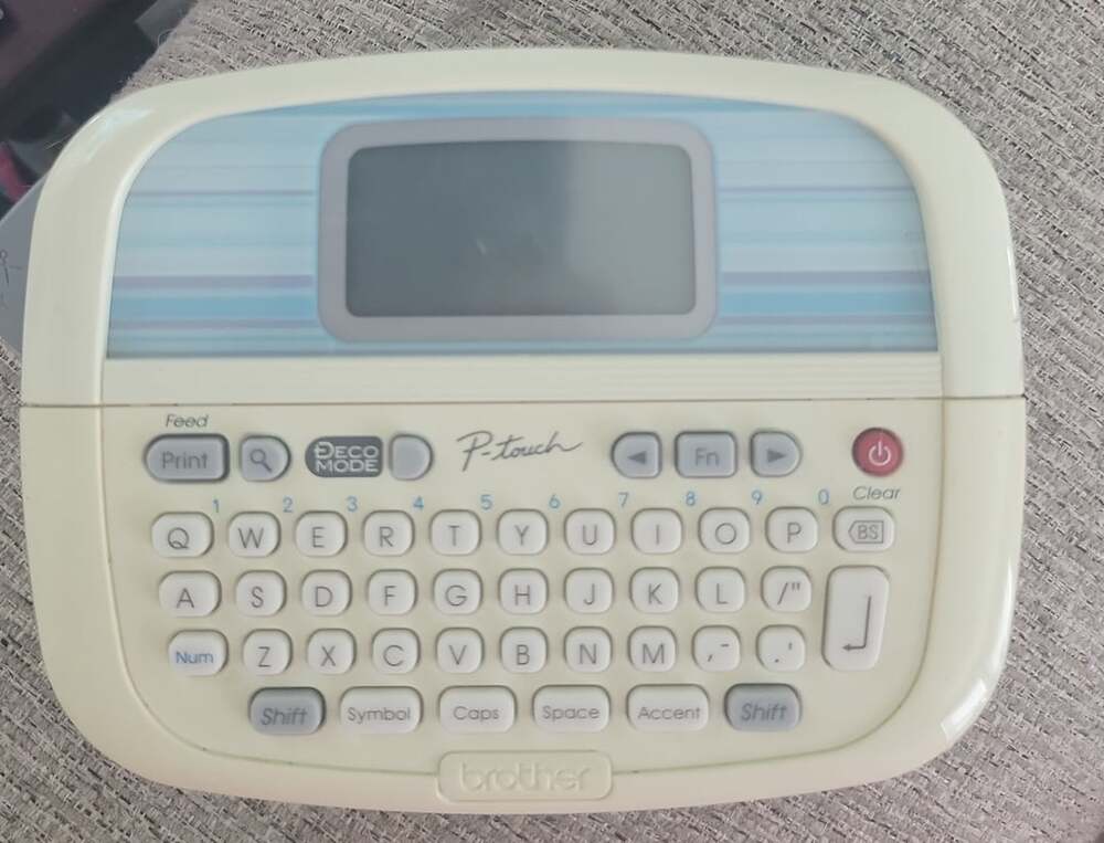 Brother P-Touch Electronic Labeling System Model PT-90